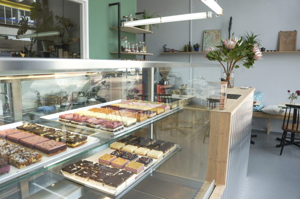 cakebar_sharpsharp_2